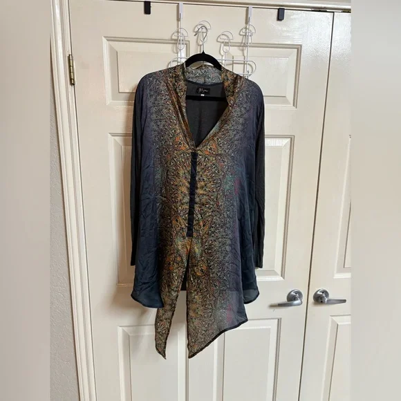 Johnny Was BIYA 100% Silk Drapey Boho Abstract Blouse - Picture 1 of 5